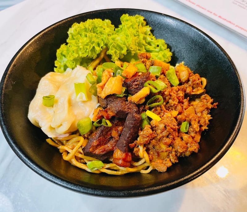 N12 手工肉脞面 Handmade Minced Meat Noodle