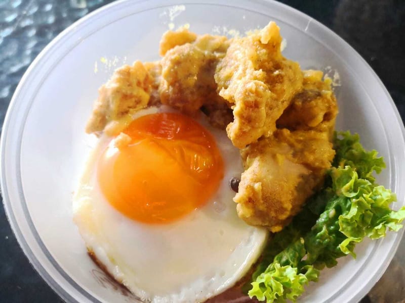 奶油咸蛋鸡饭 Salted Egg Chicken Rice