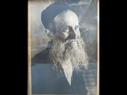 ר' מֹשֶׁה יַעֲקֹב רַבִּיקוֹב זצ"ל, הַמְכֻנֶּה "הַסַּנְדְּלָר"