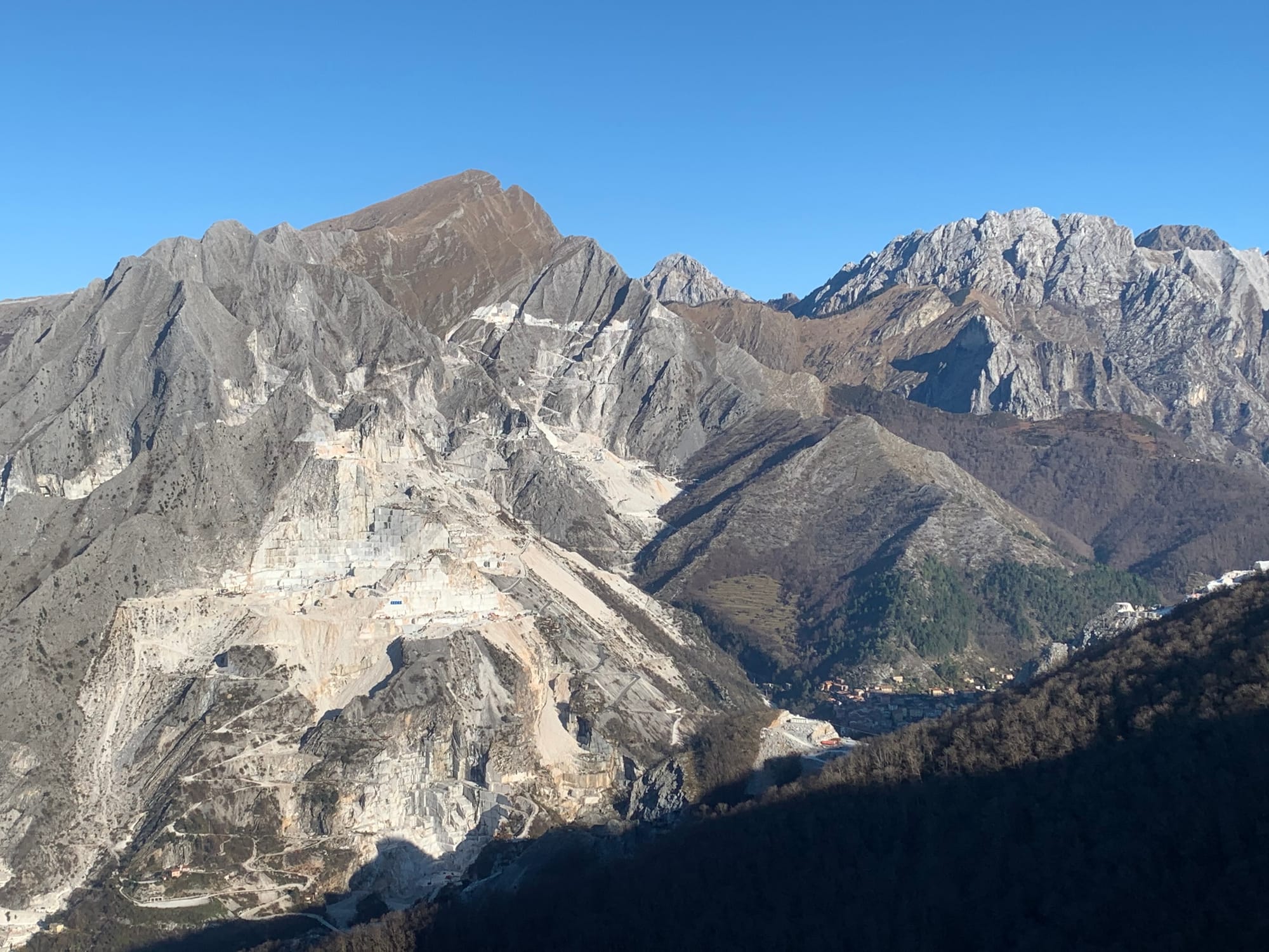 Bacino marmifero di Carrara