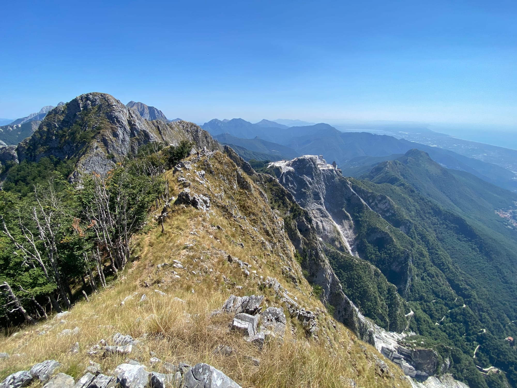 Discesa dalla cresta sud Altissimo
