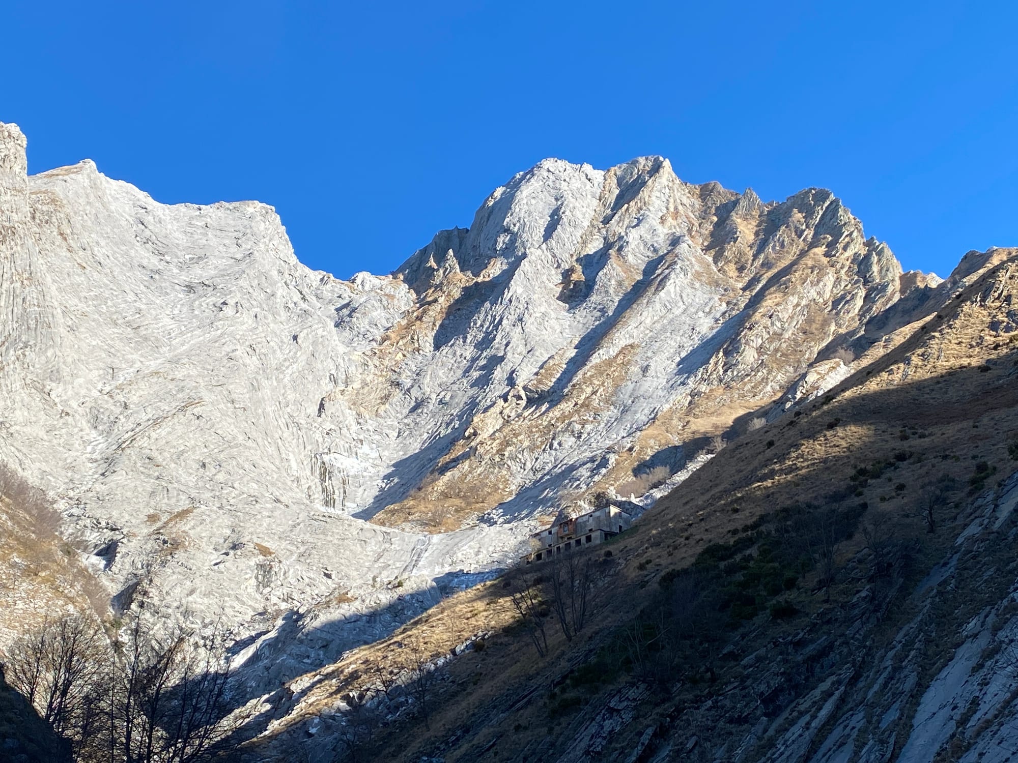 Valle Alberghi