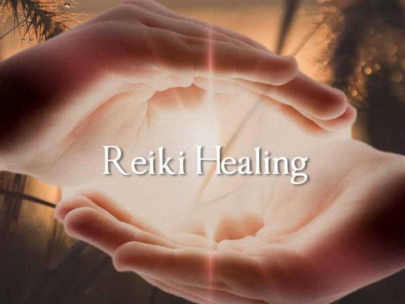 Reiki healing session