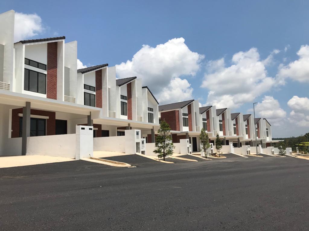 Humble Habitat Architecture Movement Within The Green and Wooded Context