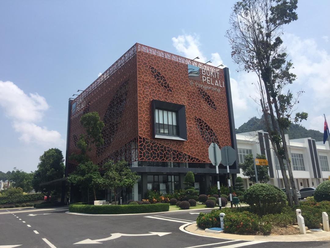 Humble Habitat Architecture Movement Within The Green and Wooded Context