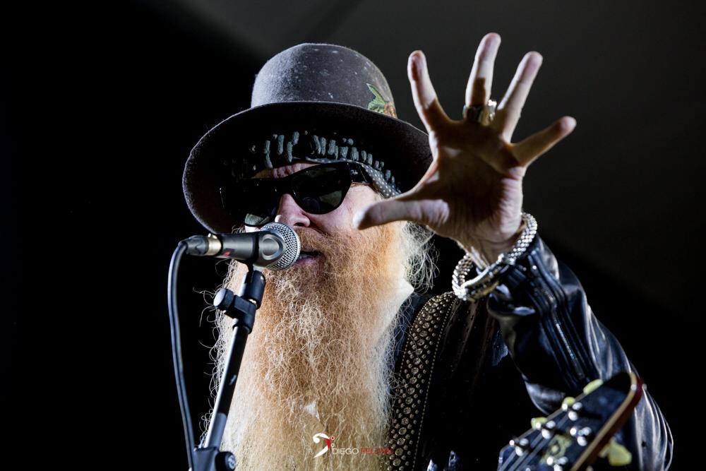 BILLY F. GIBBONS ( ZZ Top, Supersonic blues machine )