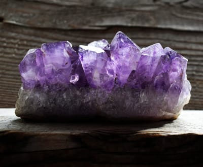 Melles hälsoshop i Ekenäs har fått in påfyllning av kristaller från Din sten ❤