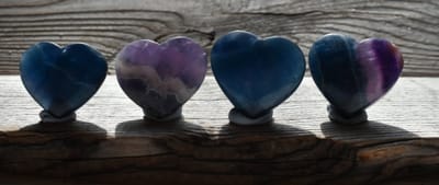 Melles hälsoshop i Ekenäs har fått in nya sten och kristallsorter från Din sten ❤