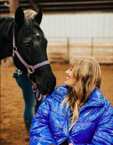 Horses & Wellness The HEALING POWER OF HORSES