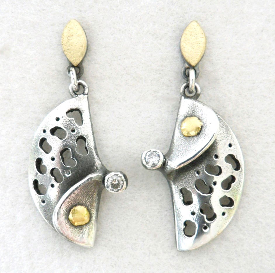 Earrings 4302