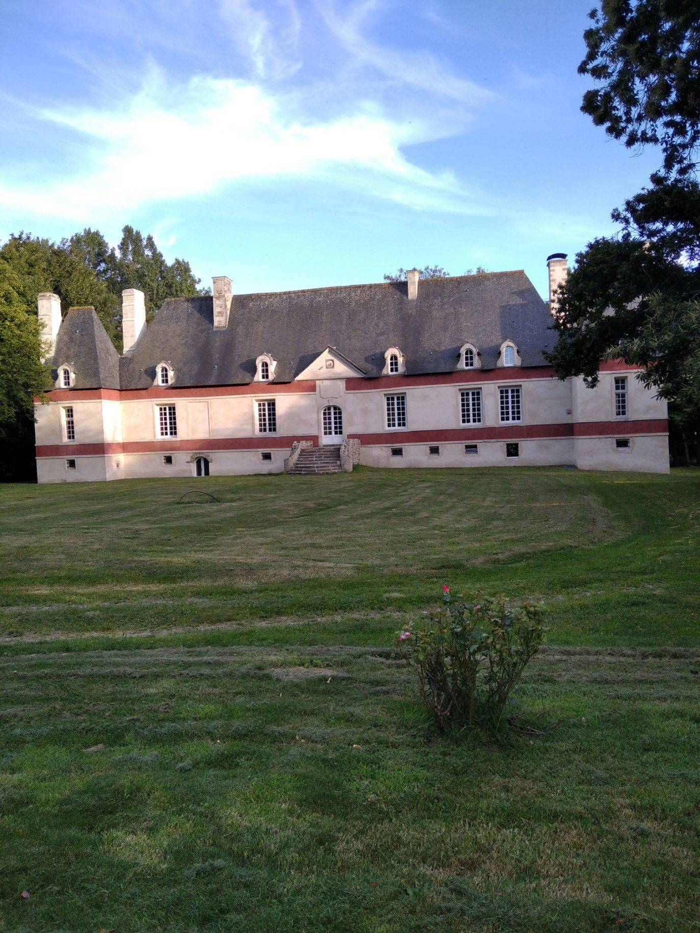 6. AUBIGNY CASTLE