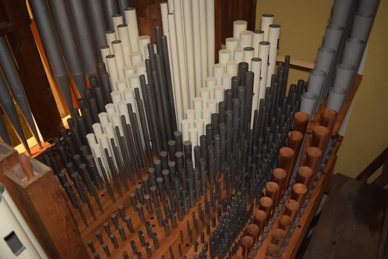 Angster József op. 1130, 1936 pneumatikus tasniláda