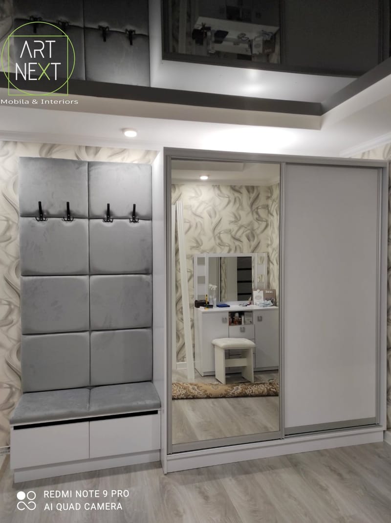 Прихожая & Гостиная