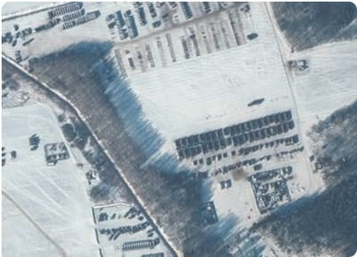 Imágenes satelitales muestran despliegue de fuerzas en frontera con Bielorrusia y ejercicios militares rusos