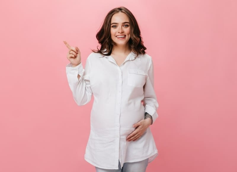 هل يؤثر تقشير البشرة على المرأة الحامل؟