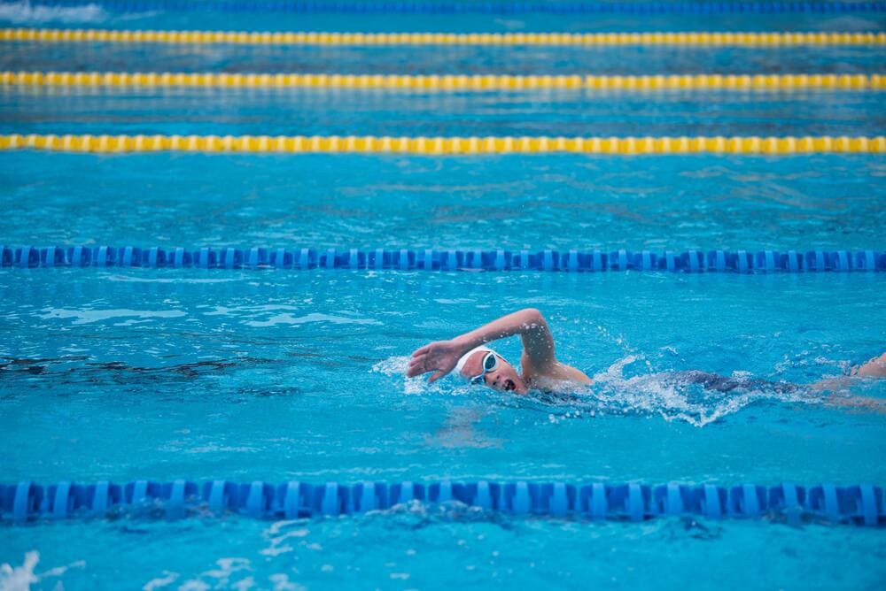 Natation crawl : améliorer sa technique