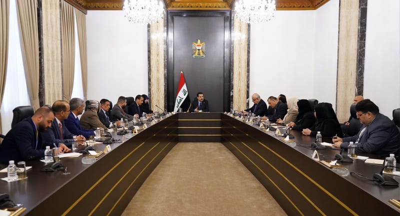 السوداني يؤكد عزم الحكومة على تنفيذ قانون "منحة التلاميذ" لمواجهة الفقر متعدد الأبعاد