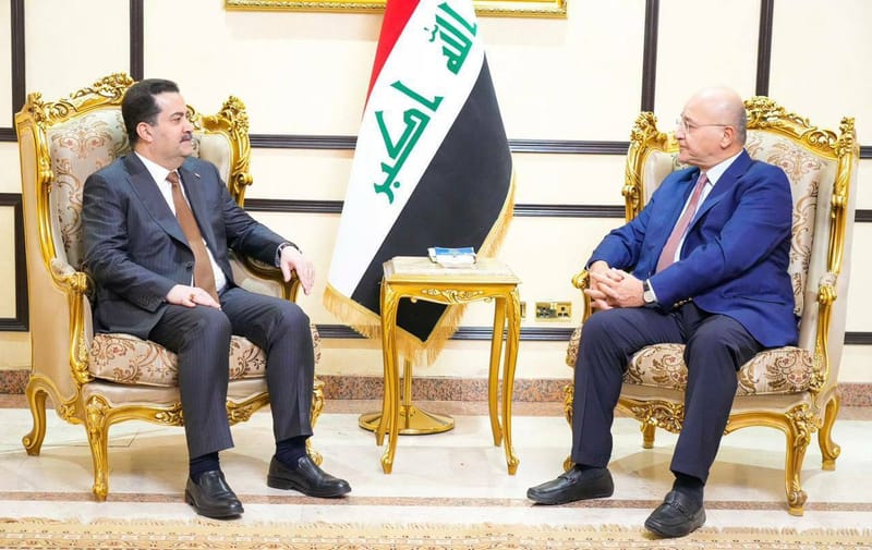 رئيس مجلس الوزراء محمد شياع السوداني يلتقي رئيس الجمهورية السابق برهم صالح، ويبحث معه جهود الحكومة في مجال الإصلاح والتنمية.