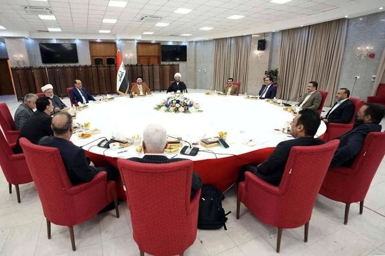 الاطار التنسيقي يناقش أوضاع العراق بحضور السوداني في منزل العامري