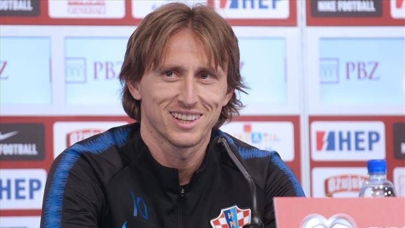 نجم ريال مدريد يتبرع بقميصه لمنكوبي زلزال تركيا