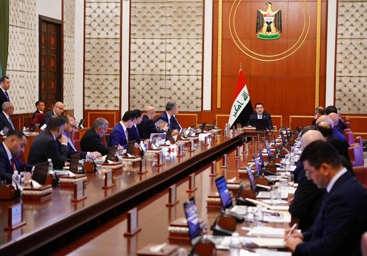 العراق يرفع تأشيرة الدخول عن اللبنانيين