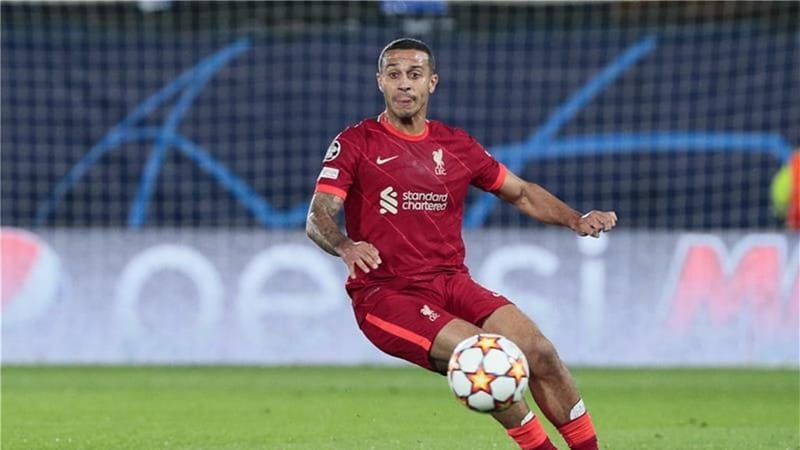 بسبب الإصابة.. ليفربول يعلن غياب دياز وألكانتارا أمام بورنموث