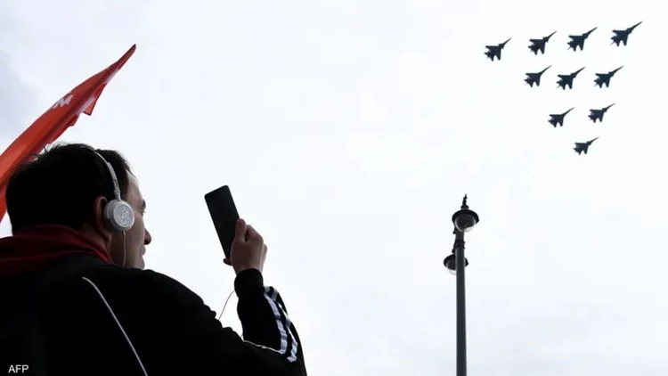 روسيا وإيران تبرمان صفقة "سوخوي 35"