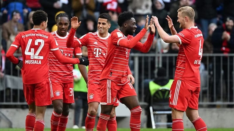 بعد تأخره بهدف.. بايرن يقلب النتيجة ويتغلب على أوغسبورغ بخماسية