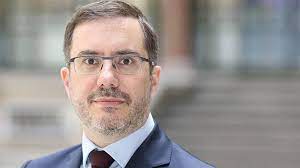 السفير البريطاني ببغداد: حكومة السوداني لعبت  الدور المحوري في اتفاق إيران السعودية