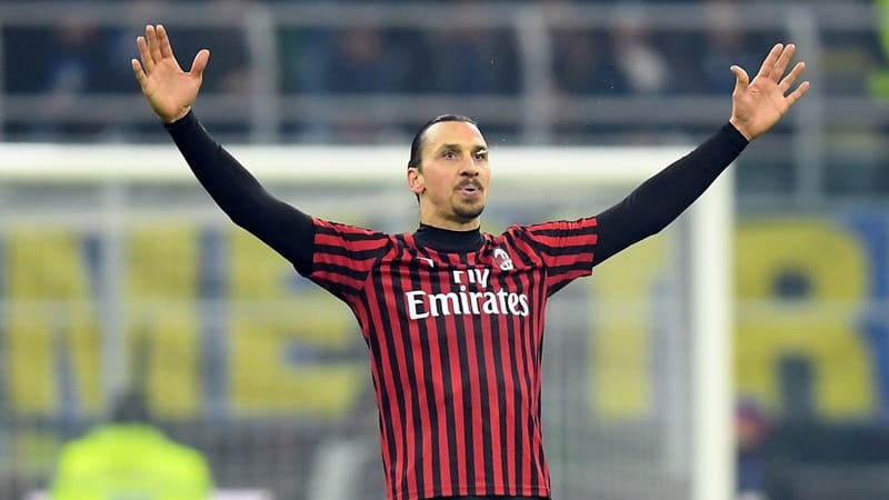 بعمر 41 عاما.. إبراهيموفيتش على أعتاب كسر رقمين قياسيين