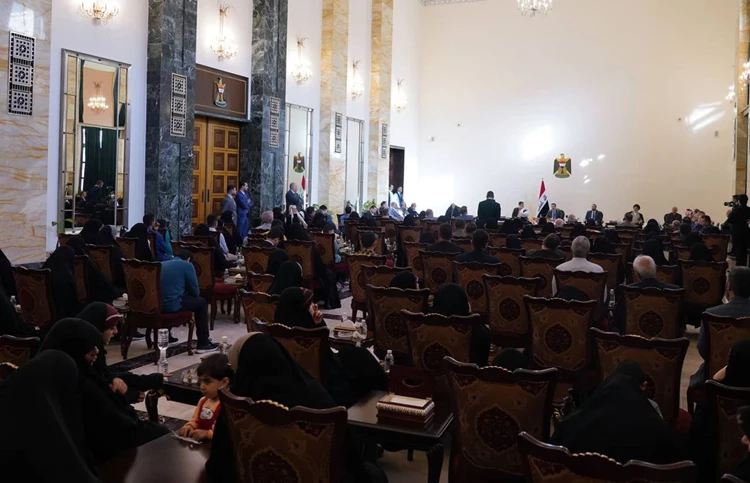 السوداني يوجه بتكريم عوائل شهداء ايرانيين حاربوا ضد داعش في العراق