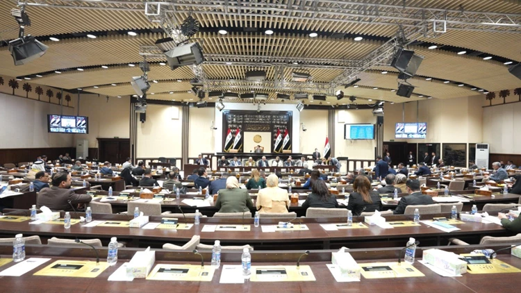 برلمانية: عودة مجالس المحافظات ستحد من التلكؤ والتفرد بالقرارات