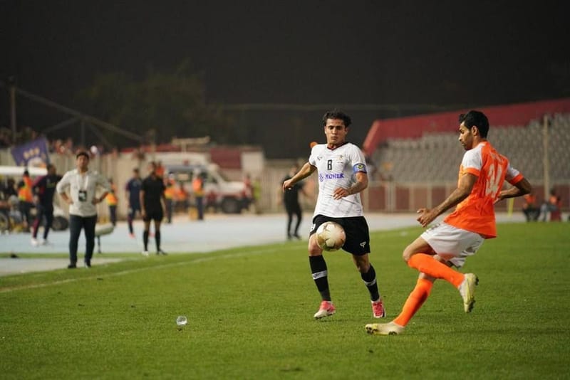 بايش من نجم خليجي الى الجلوس في البيت لسنتين.. اتحاد الكرة يعاقب الجوية وجمهوره