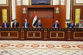 رئيس الوزراء يؤكد عزم الحكومة على تحرير الاقتصاد العراقي من الاعتماد المنفرد على النفط