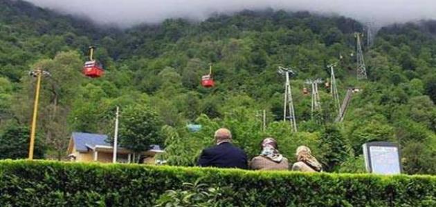 تقرير سياحي: العراقيون يليهم الأتراك أكبر الزوار الى ايران