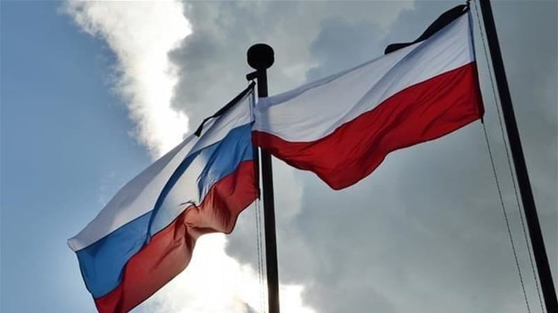 بولندا تصادر أموال السفارة الروسية في وارسو