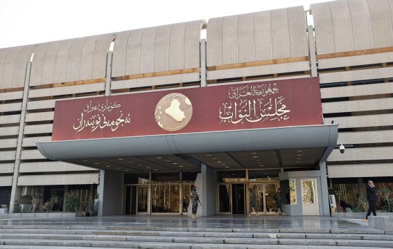 المالية النيابية تستضيف وزير التخطيط لمتابعة مناقشة قانون الموازنة