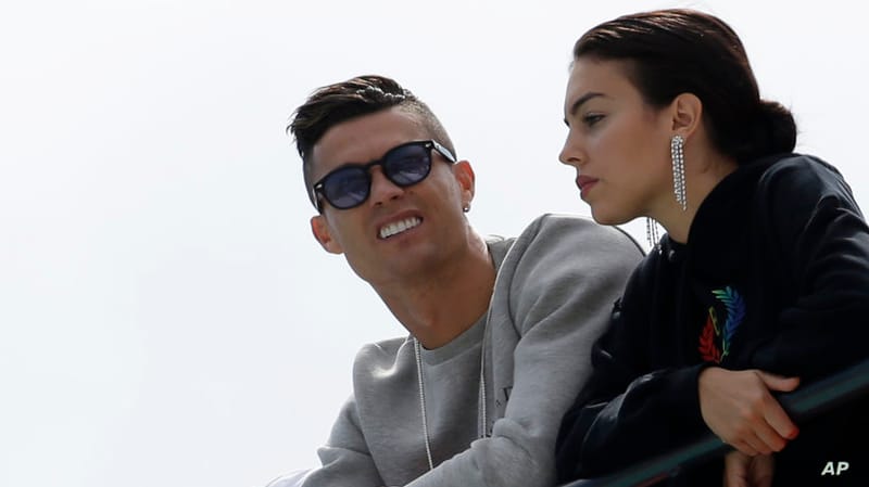 جورجينا ترد.. بعد حديث عن توتر العلاقة مع رونالدو إثر "واقعة الطائرة"