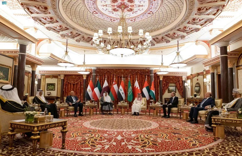 بمشاركة العراق .. 4 وزراء خارجية عرب يجتمعون في الاردن لبحث القضية السورية