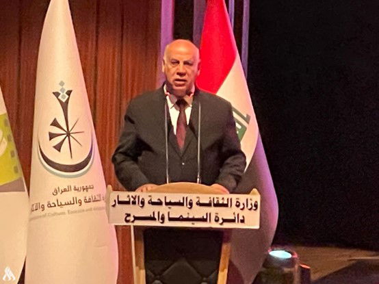 في حفل ختام مهرجان أيام السينما العراقية الثانيوزير الثقافة: مستمرون بتقديم كل ما يتطلب نجاح السينما والمسرح