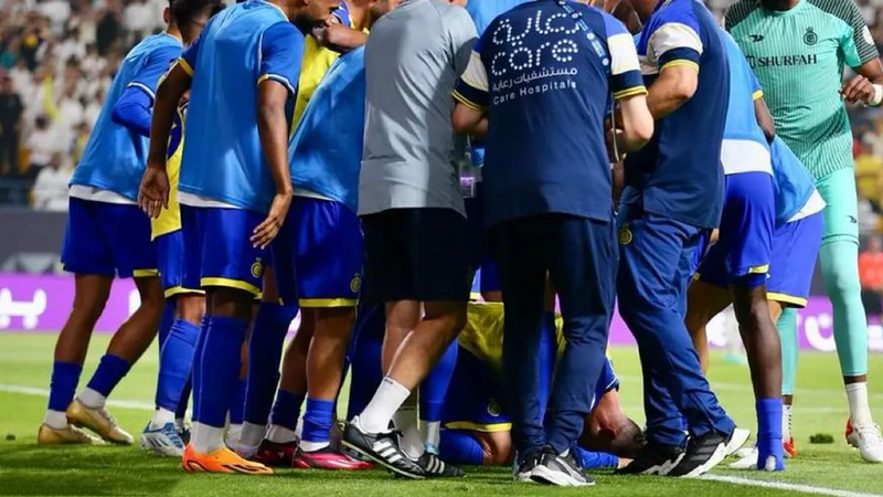 رونالدو يسجد بعد تسجيله هدف الانتصار ضد الشباب!