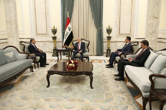 رئيس الجمهورية يدعو لإنشاء حديقة خاصة بالشهداء تثمينا لتضحياتهم للعراق
