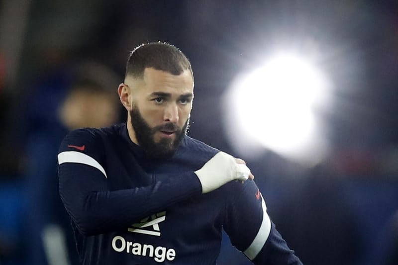 مصدر: بنزيما وقع مع الاتحاد السعودي لمدة 3 سنوات