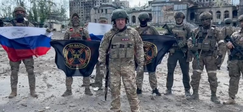 ردا على بوتين .. قوات فاغنر: سيكون لروسيا رئيس جديد