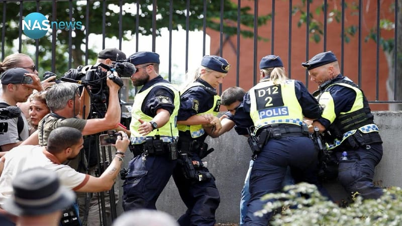 بينهم موميكا.. تركيا تلاحق 10 مشاركين في حرق القرآن بالسويد