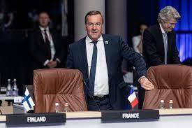 ألمانيا تلغي زيارة وزير دفاعها لبغداد وتتخذ إجراءات اضافية لحماية بعثتها