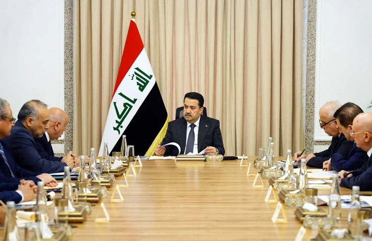 السوداني يوجه بالاهتمام وترميم المكتبات العامة التراثية وتنشيط قطاع السياحة بالعراق