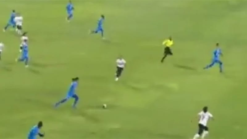 عراقية تحرز هدفا "مارادونيا" في بطولة أندية السيدات