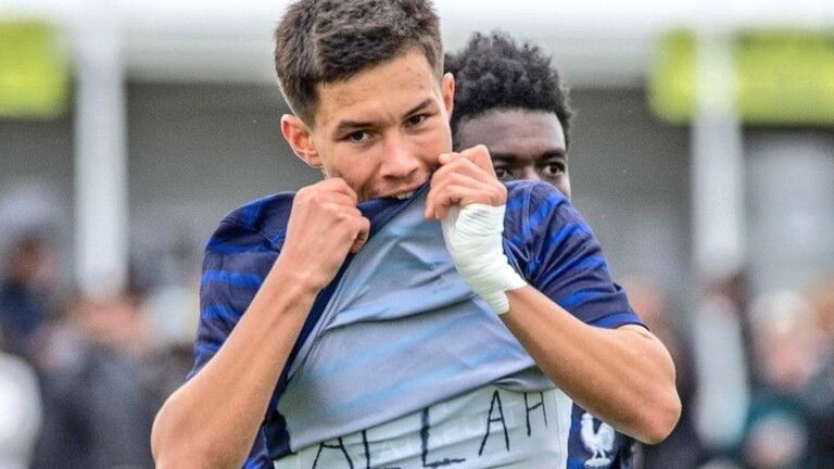 استبعاد لاعب مسلم من المنتخب الفرنسي بسبب عبارة "الله أكبر"