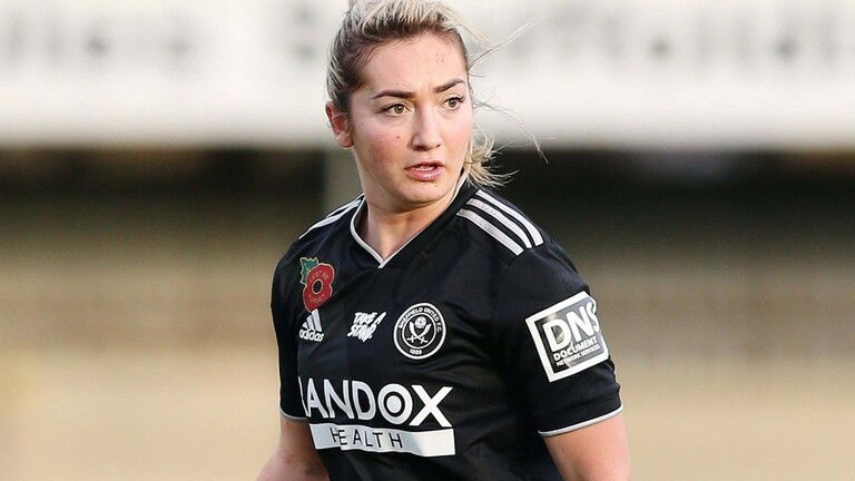 ناد إنجليزي يعلن وفاة نجمته الشابة لأسباب غامضة